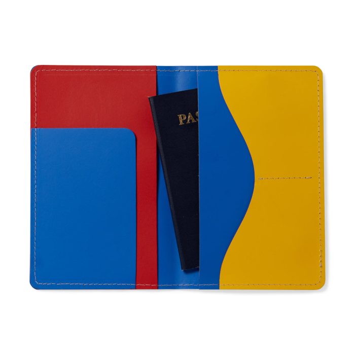 Primary Recycled Leather Passport Case – Blue/ Red