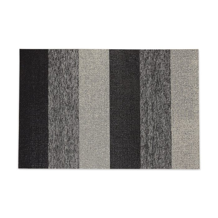 Chilewich Marbled Stripe Shag Floormat – Salt & Pepper