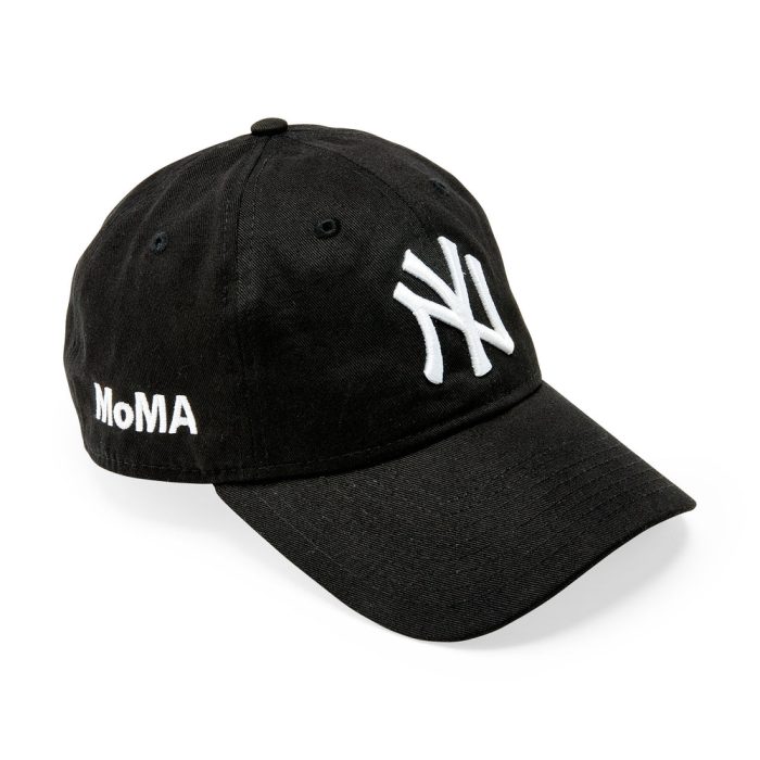 MoMA NY Yankees Adjustable Baseball Cap – Black