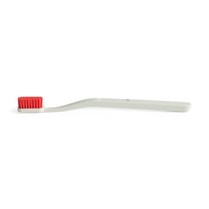 HAY Tann Recycled Plastic Toothbrush – Off White/ Red