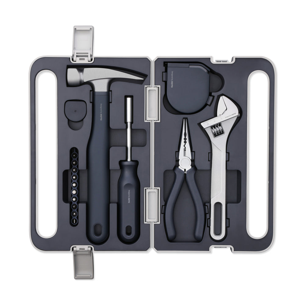 Hand Tool Set with Case – Set of 16
