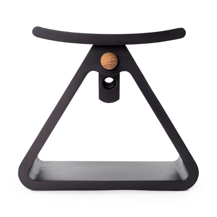Boraatii Stool