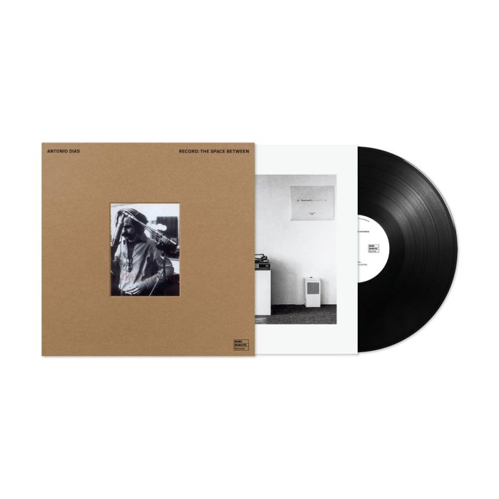 Antonio Dias: The Space Between – LP