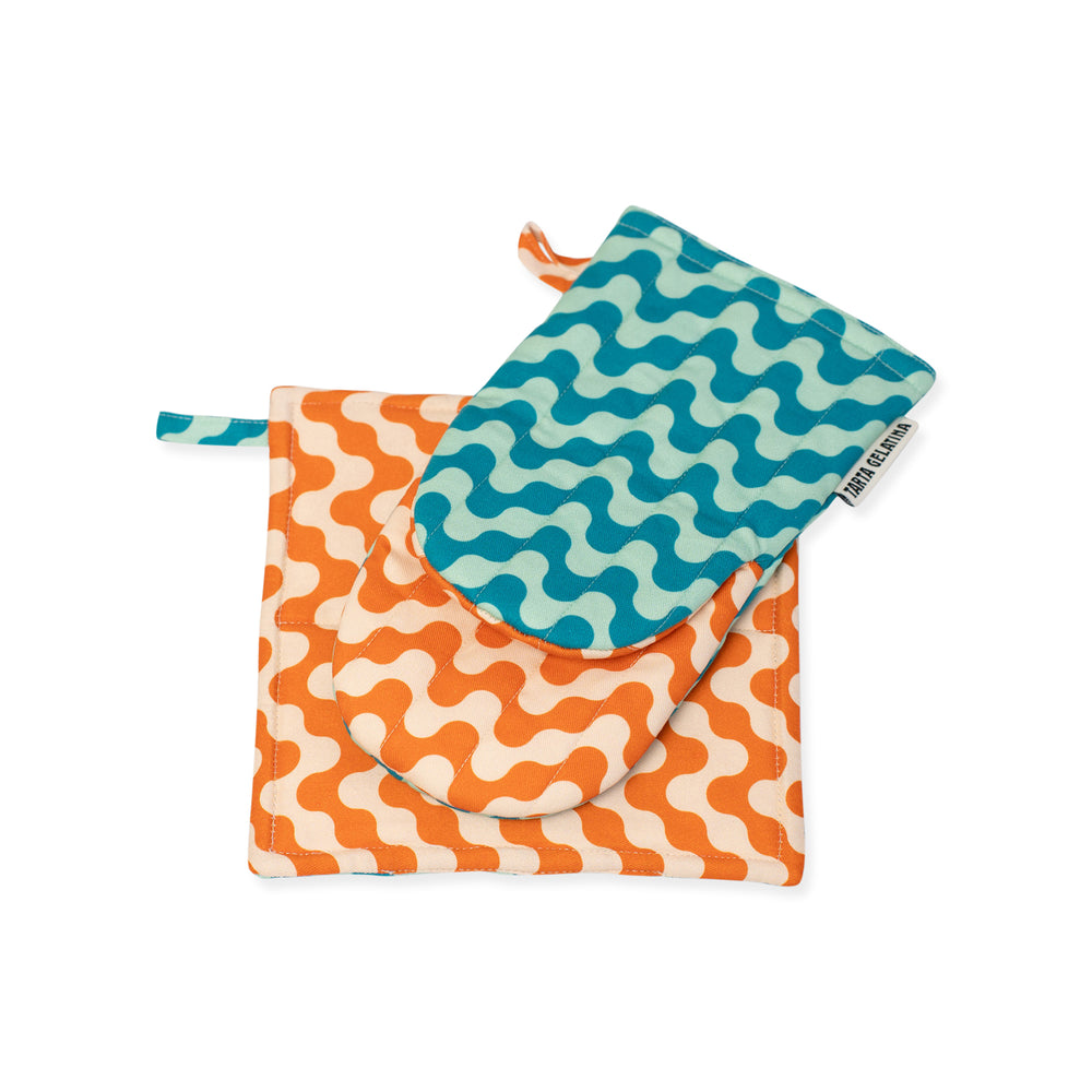 Reversible Pattern Oven Mitt & Potholder – Set of 2 – Orange/ Blue