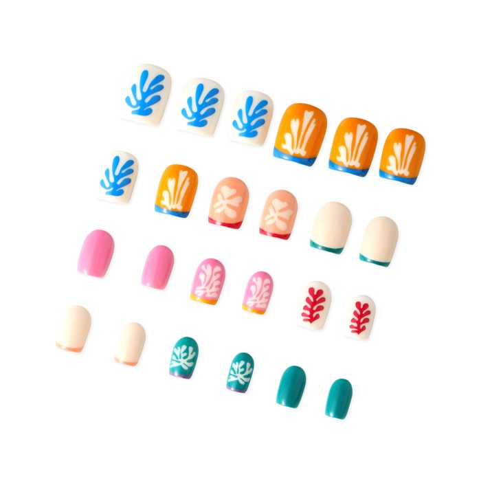 Artist Press-On Nails – Matisse Snow Flowers
